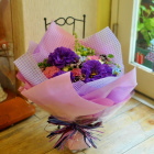 紫の好きなお子様への花束