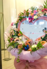 武蔵野の森総合スポーツプラザ　アニバーサルライブ　ハート型スタンド花　花束スタンド花声優様へ