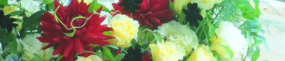 東府中のサンタの花屋のスタンド花・楽屋花のギャラリー