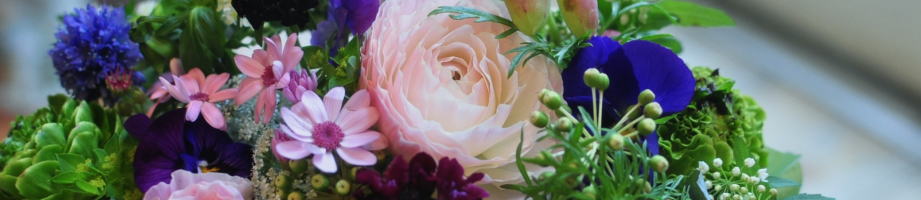 府中の花屋 サンタの花屋の花束・アレンジメントギフト